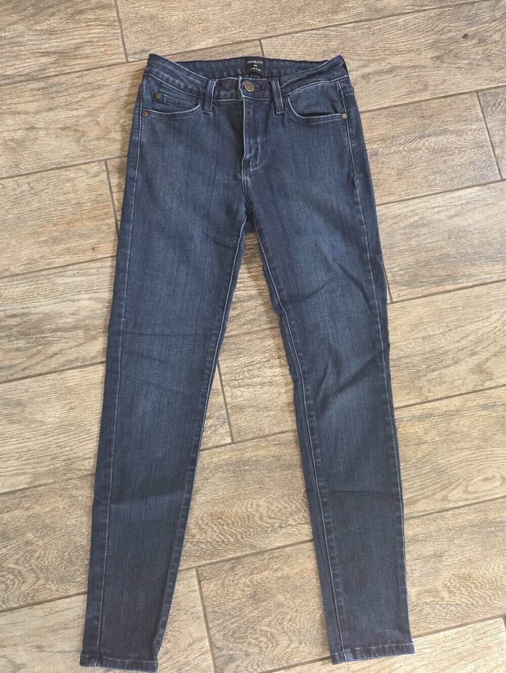 Just Black Dark Denim Skinny Jeans Sz 26